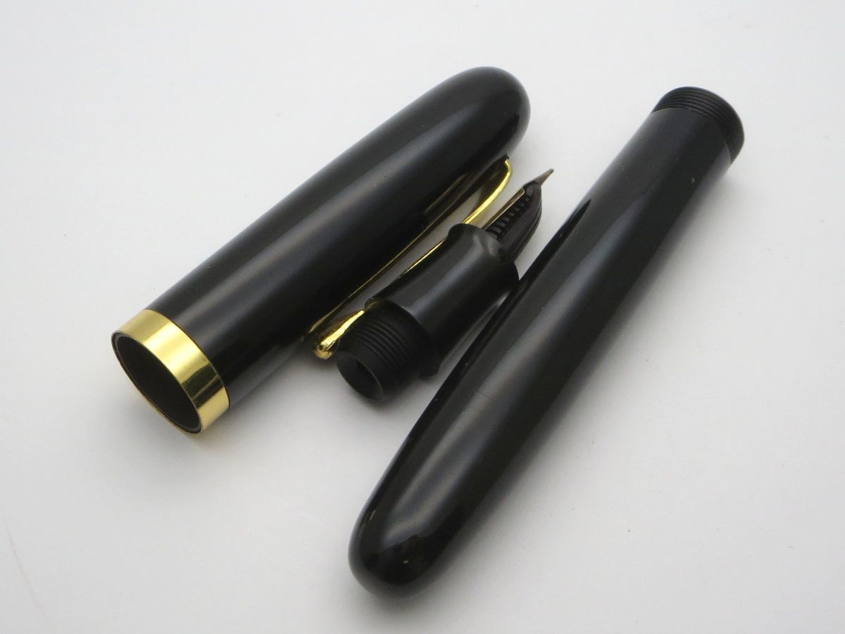 1000円スタート 万年筆 WARRANTED ワランテッド ペン先14KARAT PEN刻印 