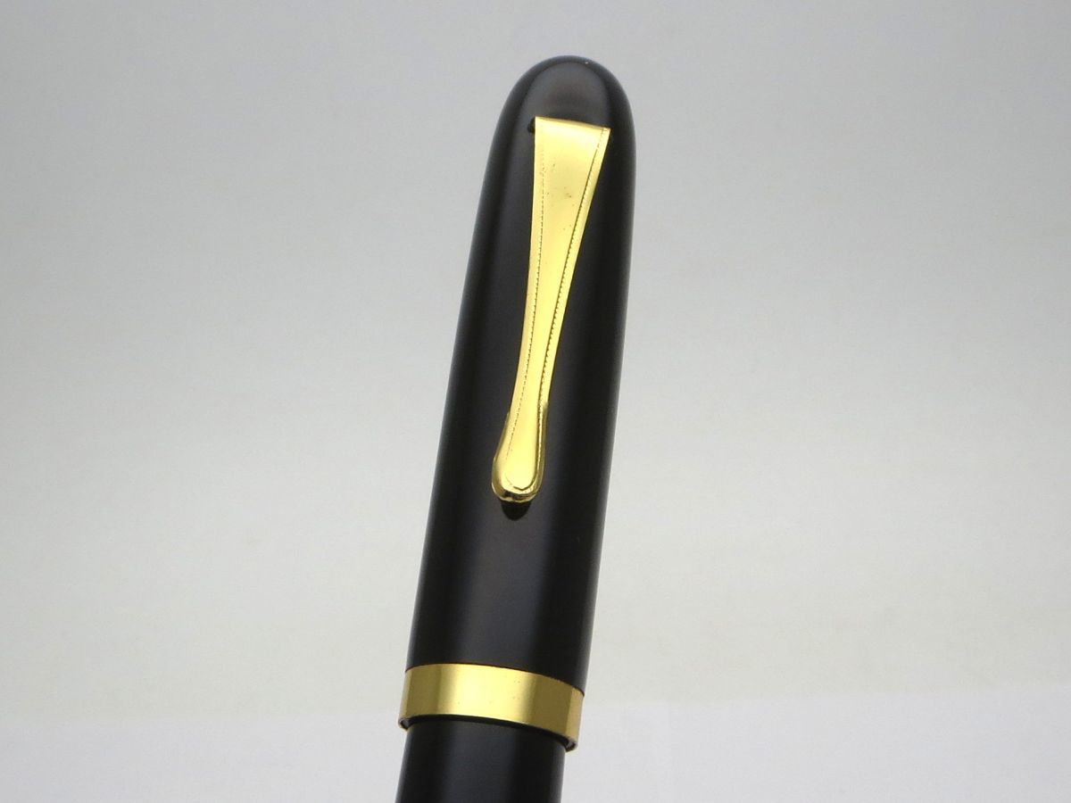 1000円スタート 万年筆 WARRANTED ワランテッド ペン先14KARAT PEN刻印 