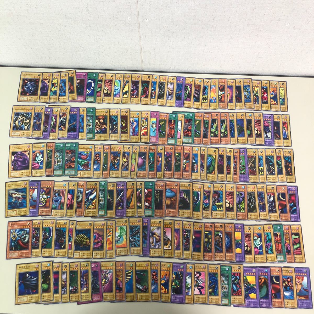遊戯王 初期（ホログラムなし） 約330枚 シークレット グレート・モス