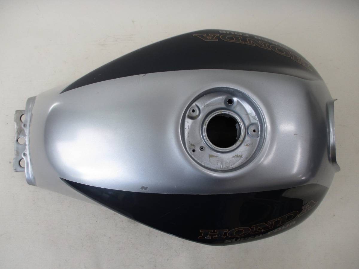 T338 HONDA ホンダ CB400SF NC31 ? 純正 タンク MY9 刻印 凹みあり