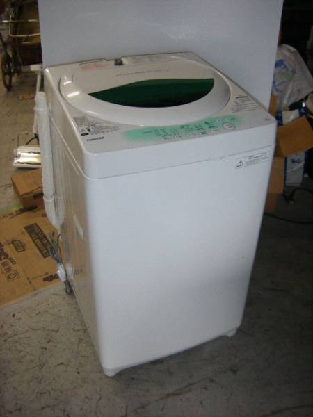 TOSHIBA 洗濯機5kg　`13年式 動作良好 中古