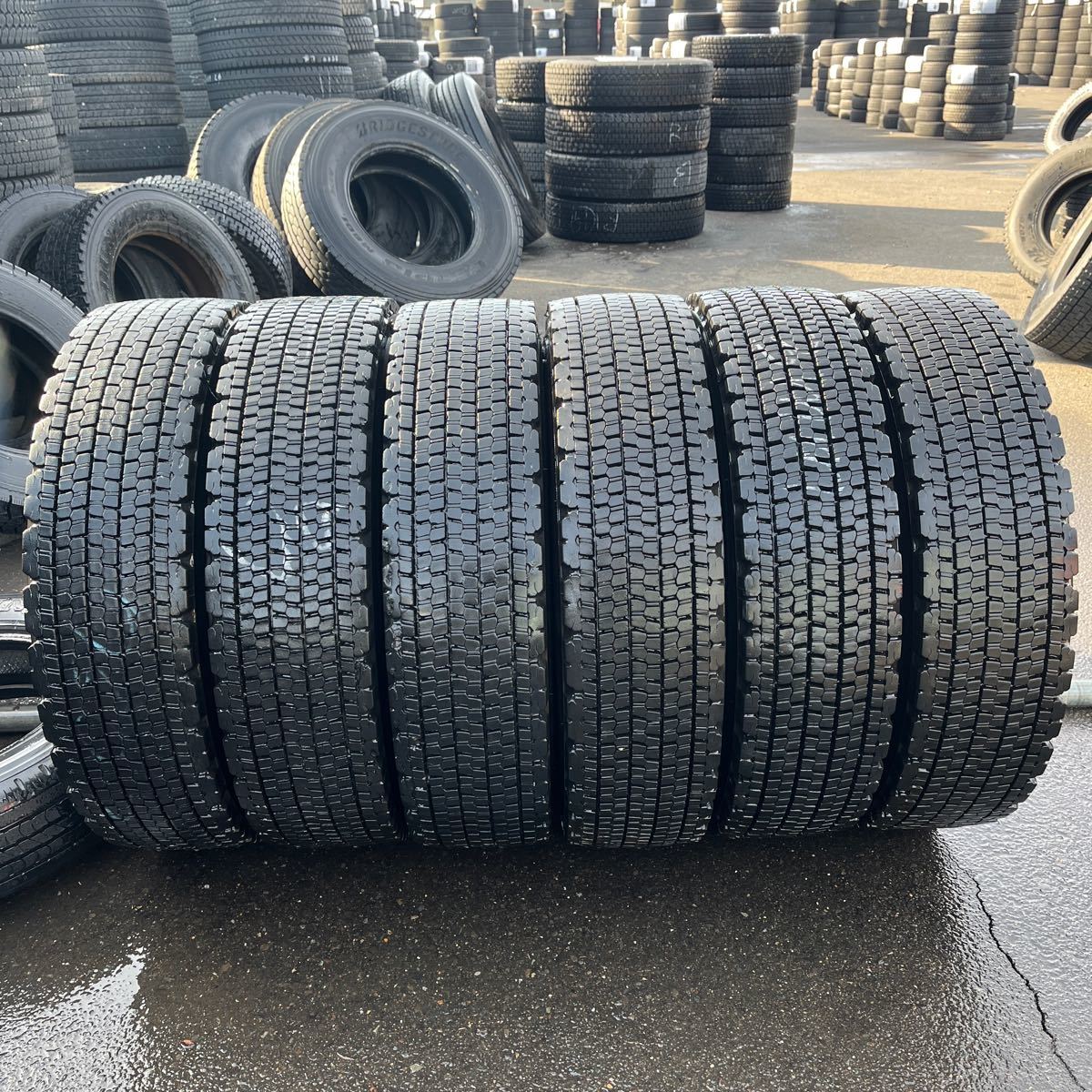 225/80R17.5 BRIDGESTONE, W900 中古 激安美品 6本セット：30000円 