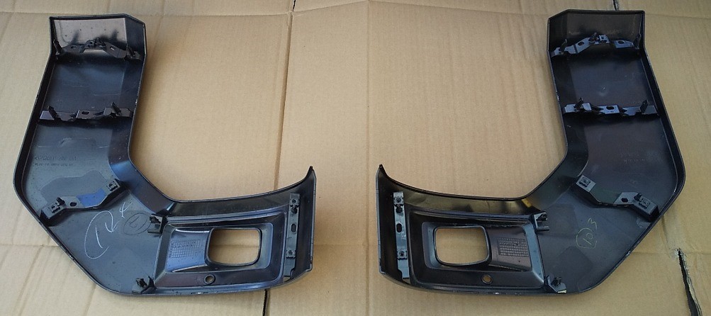 三菱　デリカミニ　ダイナミックシールド　純正　新車取り外し分　グレー　送料無料_2