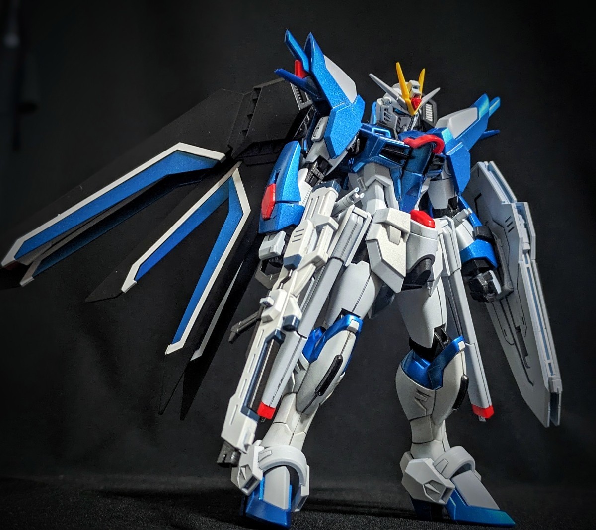 機動戦士ガンダムSEED FREEDOM 1/144 HG ライジングフリーダムガンダム
