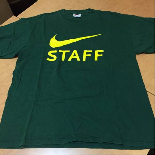 ナイキ 希少 スタッフTシャツ