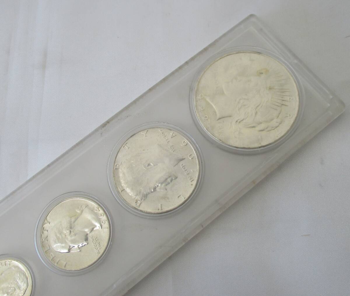 アメリカ コインセット 1922年 1ドル銀貨など 6種 ケース入り(北