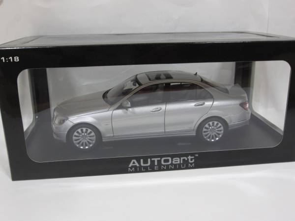 未展示）Aa 1/18 メルセデス ベンツ Cクラス シルバー Benz ミニカー