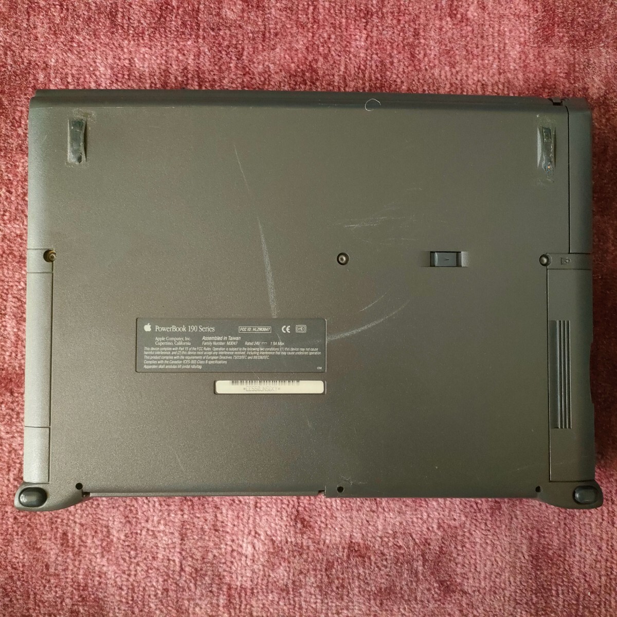 Apple PowerBook 190cs / M3047/33MHz 40MB 512MB MacOS8.0(英語) [詳細未確認] 起動OK /Old Mac /ACアダプター付属_3