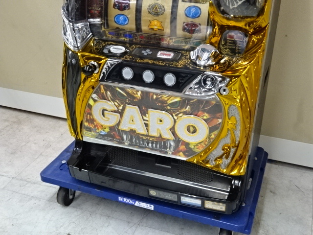 倉-24-03116 ○ パチスロ 実機 GARO 牙狼 守りし者/ZX スロット コイン