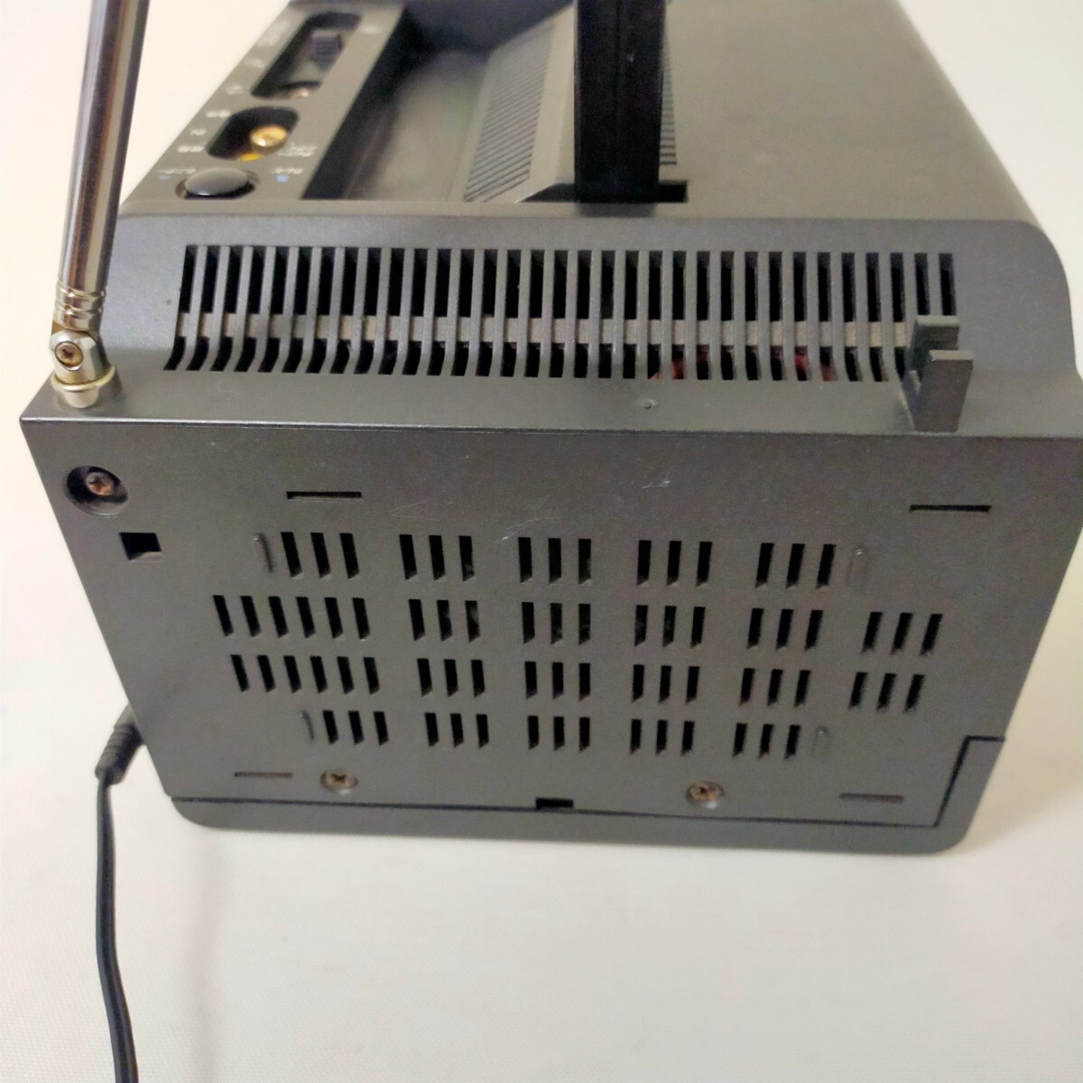 通電のみ確認 ZERO CFX-1 ドウシシャ ポータブルカラーテレビ ジャンク