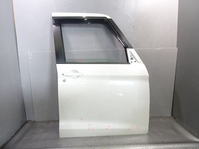 デイズルークス DBA-B21A F フロント 右 ドア 右前 80100-6A00M 白パール W13 後期 ハイウェイスターX 1kurudepa デイズルークス DBA-B21A B21A W13(SLN) 右ドアASSY 左フロント
