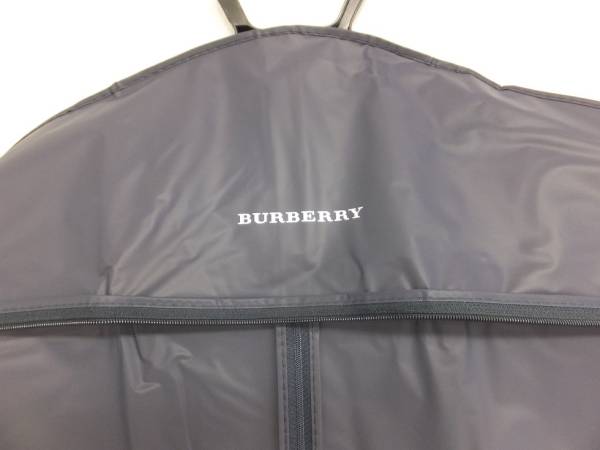 BURBERRY バーバリー　洋服　スーツ　衣装　収納 カバー 3枚_3