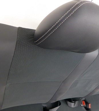 200系ハイエース☆ダークプライム セカンドシート☆新車外し