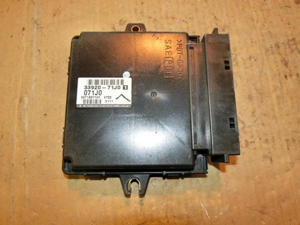 エブリィ LE-DA62V エンジンコンピューター・コンピューター・ECU 