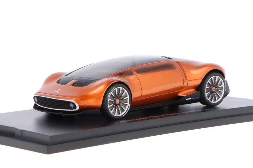 ミニカー 1/43 オートカルト M.ベンツビジョン ワンイレブン 500台限定 メルセデスが発表した『ビジョン・ワンイレブン』、その大胆なフォルム