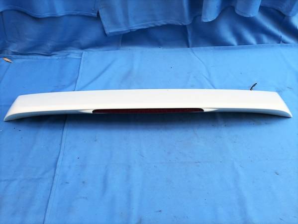 ☆RN1/2ストリーム前期純正リアスポイラー中古　パール☆
