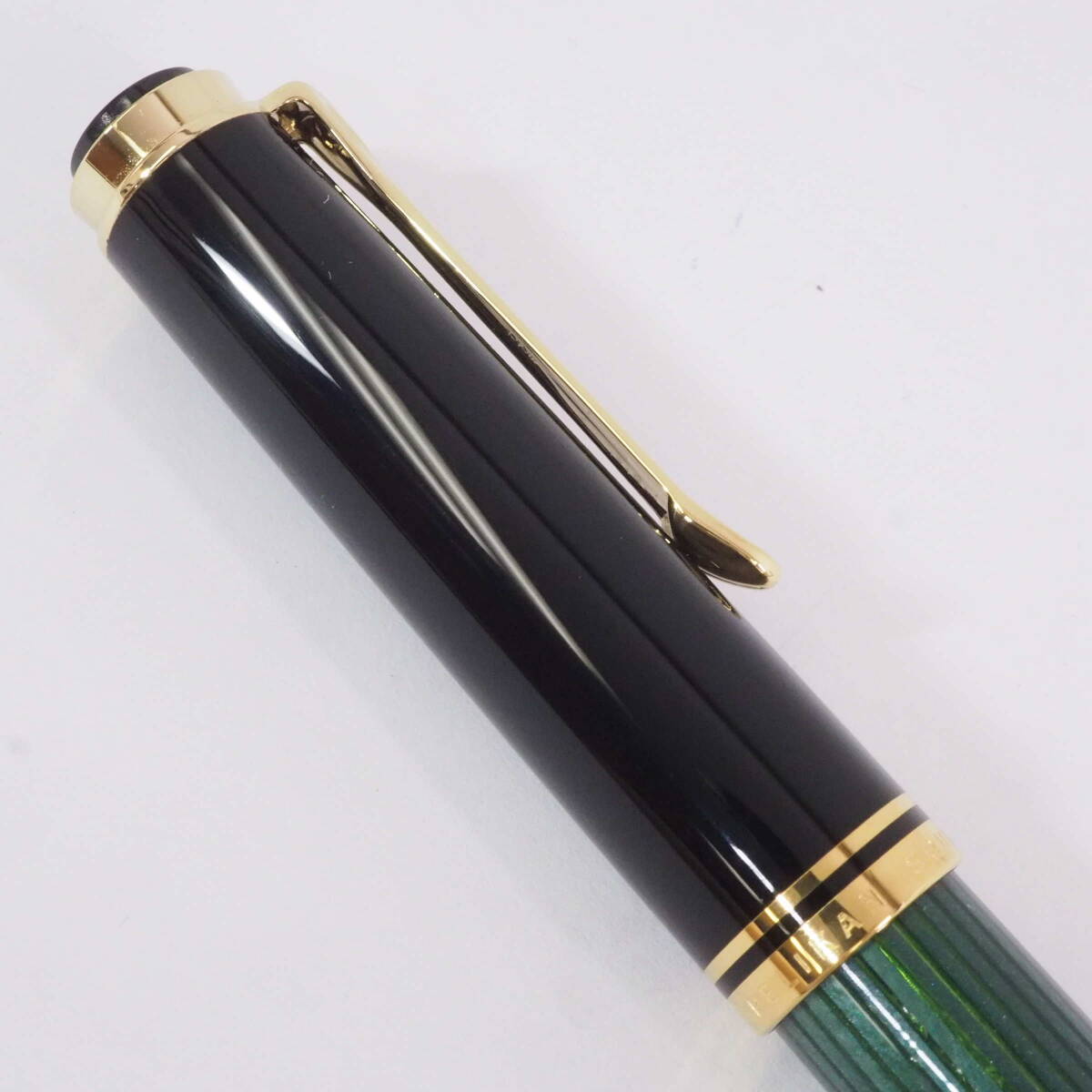 ペリカン M600 PELIKAN 14C 14金 M 中字 緑縞/グリーンストライプ×ブラック×ゴールド 万年筆+箱[Pa2064-GJ5_3