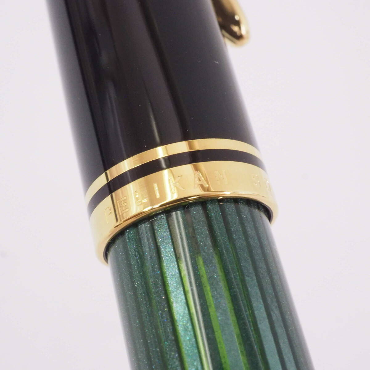 ペリカン M600 PELIKAN 14C 14金 M 中字 緑縞/グリーンストライプ×ブラック×ゴールド 万年筆+箱[Pa2064-GJ5_8