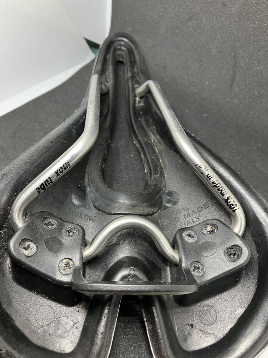 SELLE SMP HELL ホワイト/ブラック_7