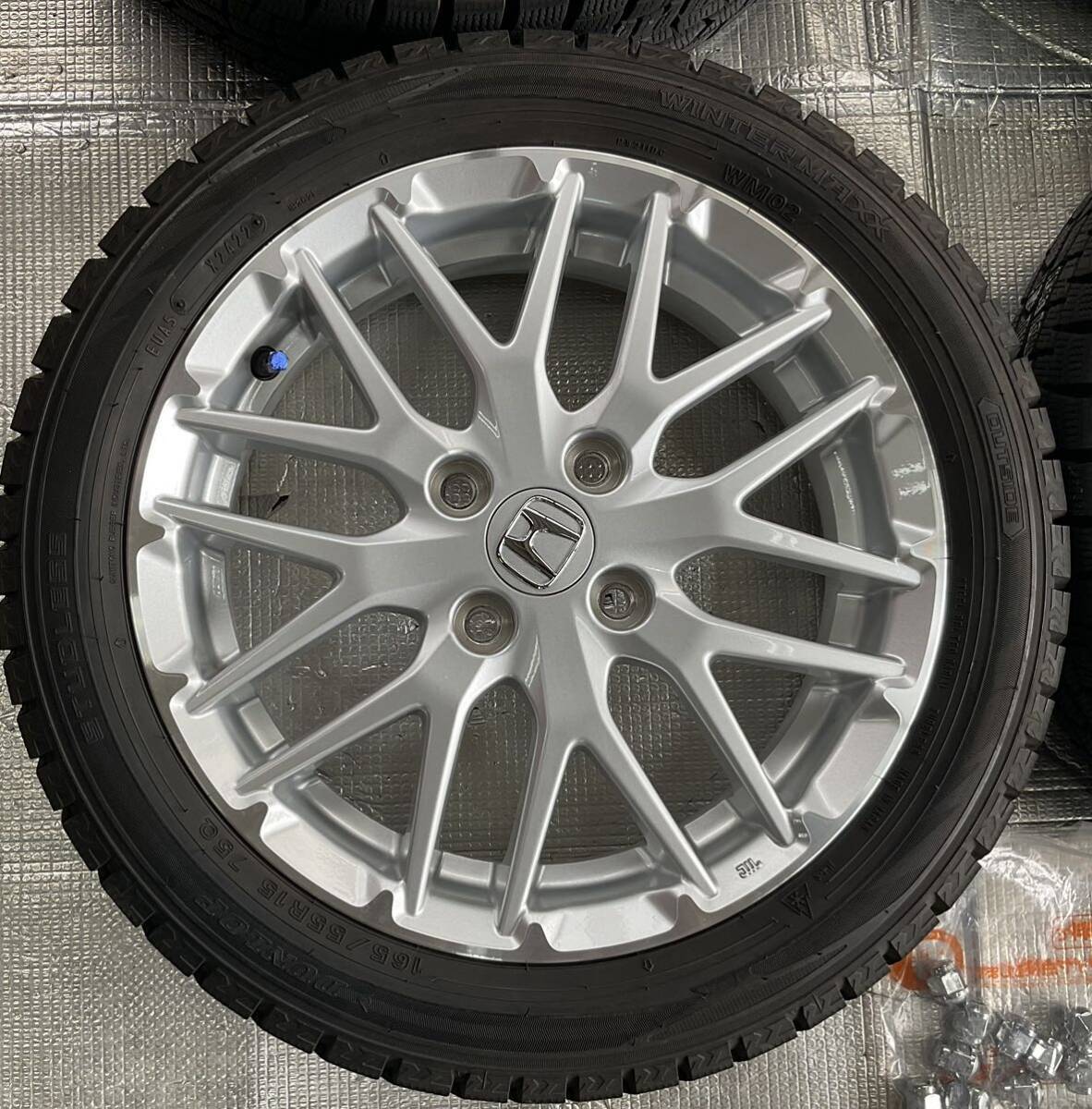 ホンダ純正 N-BOX カスタム JF3 後期 15インチ スタッドレスタイヤ