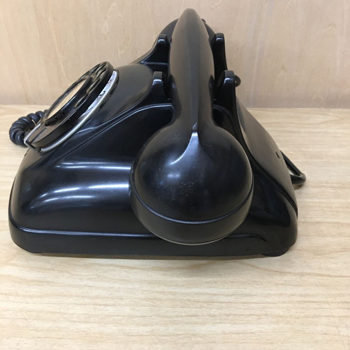 昭和レトロ 黒電話 4号A 電話機 日本電信電話公社 1972.2 NEC 自動式