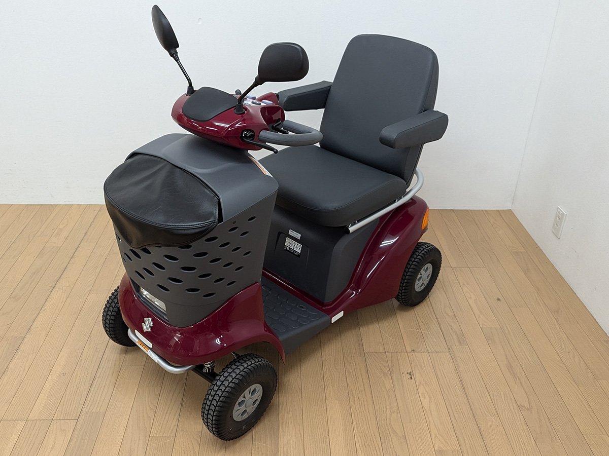 美品 SUZUKI スズキ セニアカー ET4D9 シニアカー 電動車 2022年製