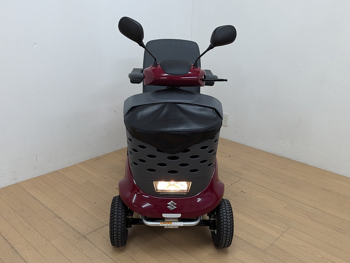 【美品2022年製】SUZUKI セニアカーET4D9 走行距離58.3km 美品 SUZUKI スズキ セニアカー ET4D9 シニアカー 電動車 2022年製