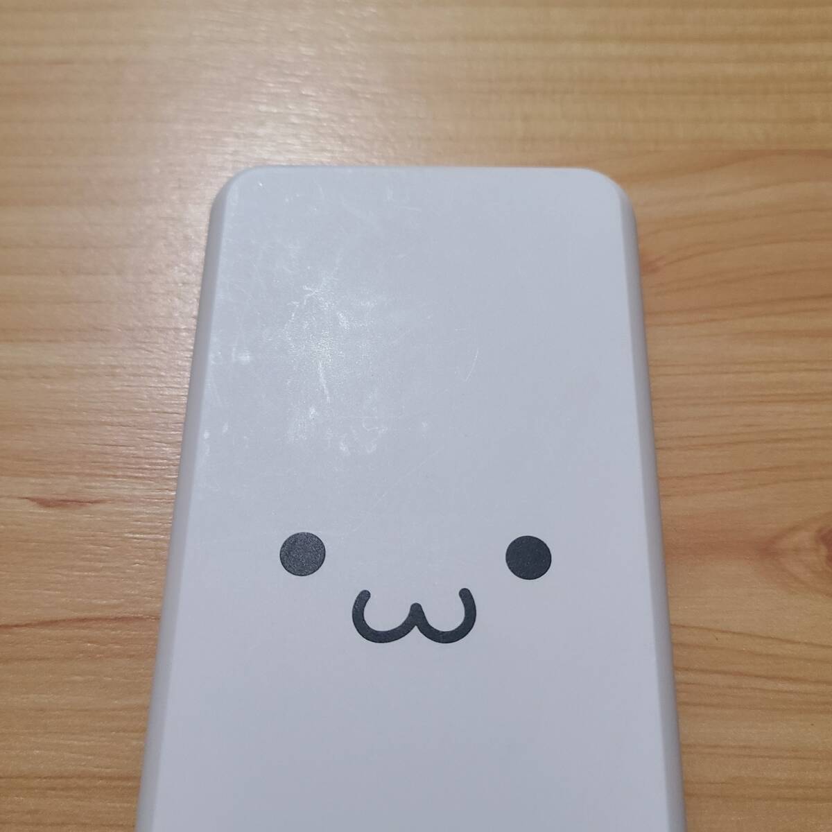 エレコム　5V/3A出力　モバイルバッテリー(10000mAh/15W/C×1+A×1)　EC-C05WF_5