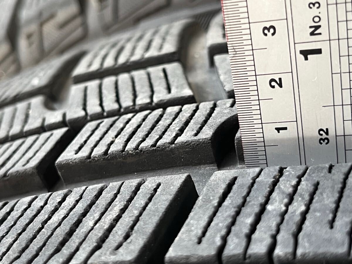 BMW F30/31用　225/50R17スタッドレスタイヤ_5