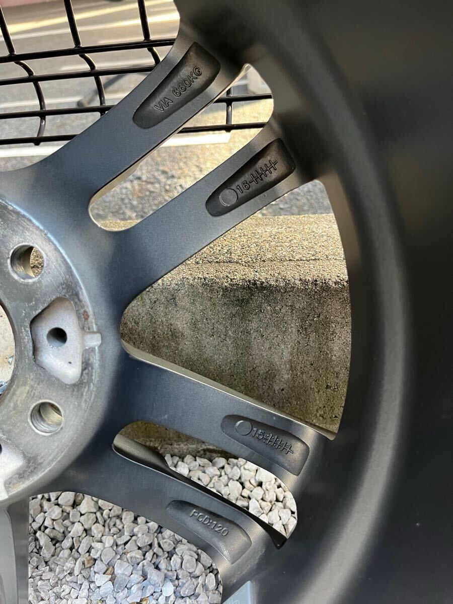 BMW F30/31用　225/50R17スタッドレスタイヤ_8