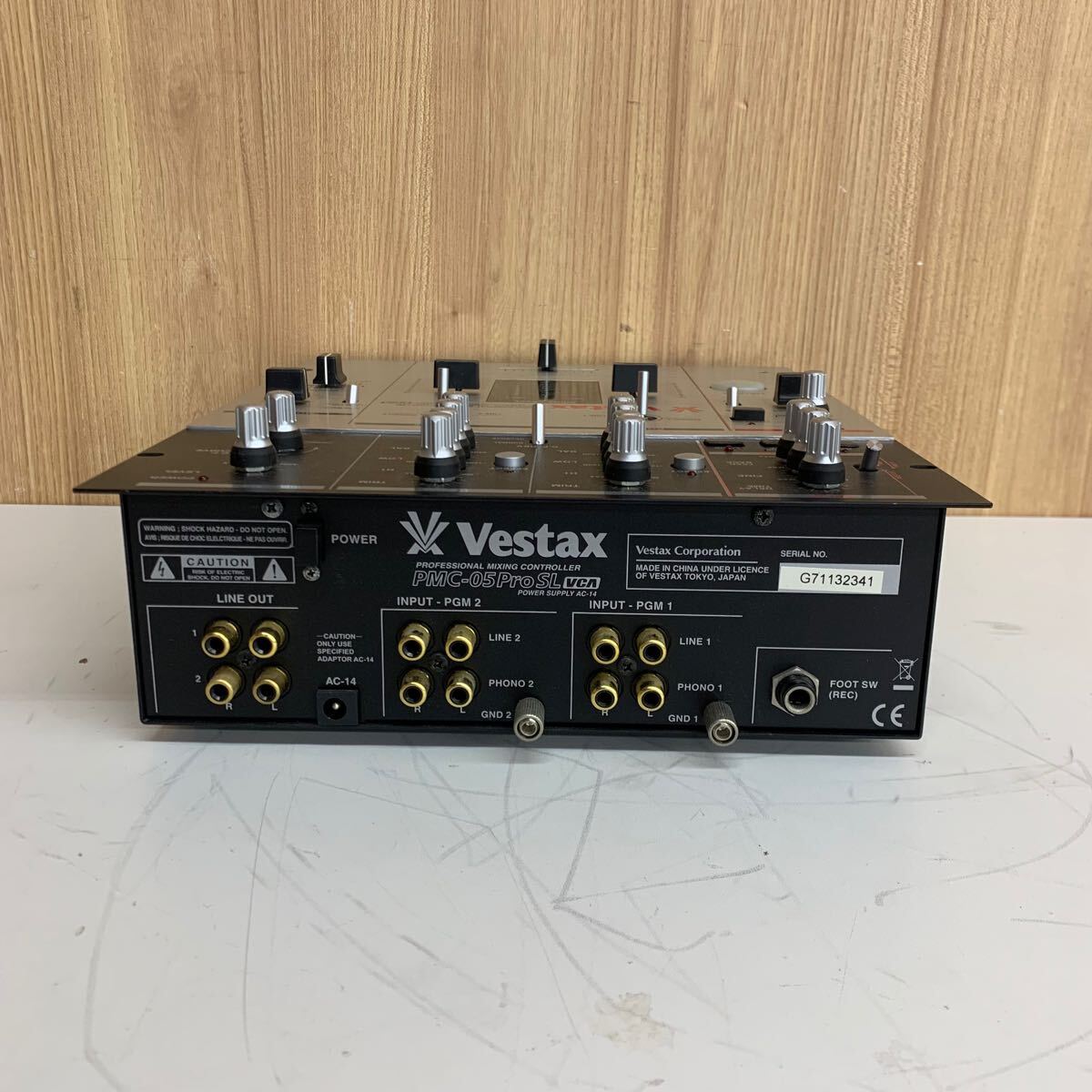 C-2】 Vestax PMC-05ProSL DJミキサー 動作確認済 ヴェスタックス 中古