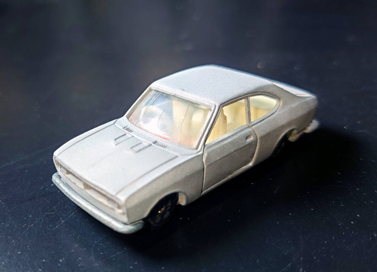 トミカ tomica CAPELLA ROTARY COUPE カペラ ロータリークーペ 黒箱