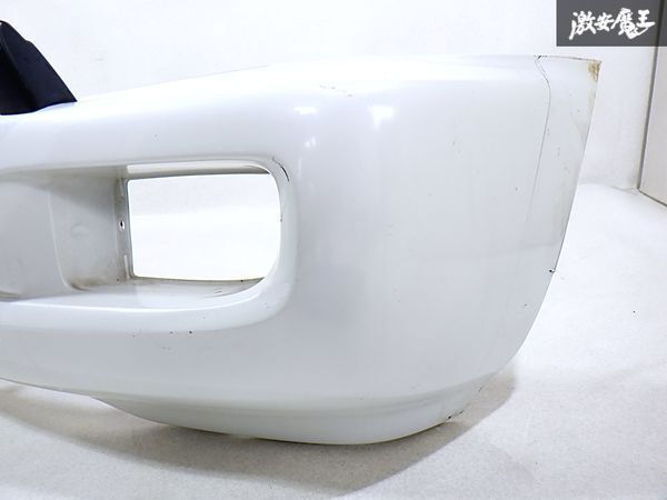 トヨタ 純正 UZJ100W HDJ101K 100系 ランドクルーザー ランクル 中期 フロント バンパー 白 ホワイトパール 52119-60550 即納 棚R-5 トヨタ UZJ100W HDJ101K 52119-60550 棚R-5 60th