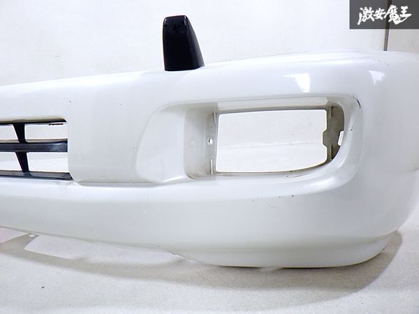 トヨタ 純正 UZJ100W HDJ101K 100系 ランドクルーザー ランクル 中期 フロント バンパー 白 ホワイトパール 52119-60550 即納 棚R-5 トヨタ UZJ100W HDJ101K 52119-60550 棚R-5 60th
