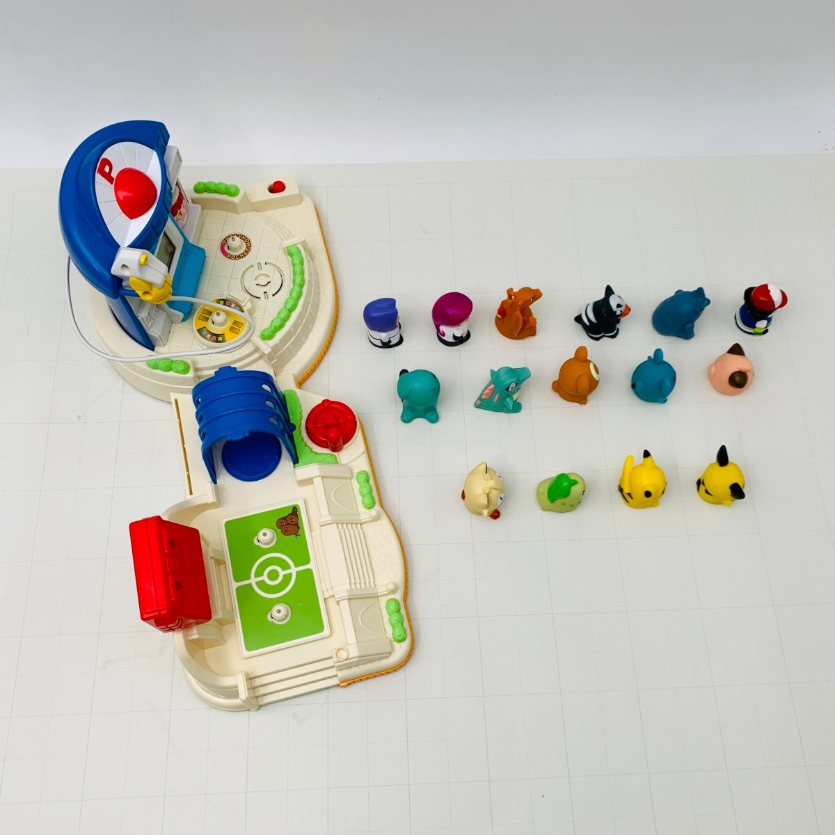 ジャンク TOMY ポケットモンスター おしゃべりタウン ポケモンセンター