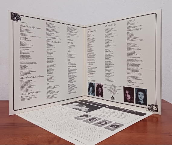 LP/ クイーン☆QUEEN「オペラ座の夜 / A NIGHT AT THE OPERA」ライナー