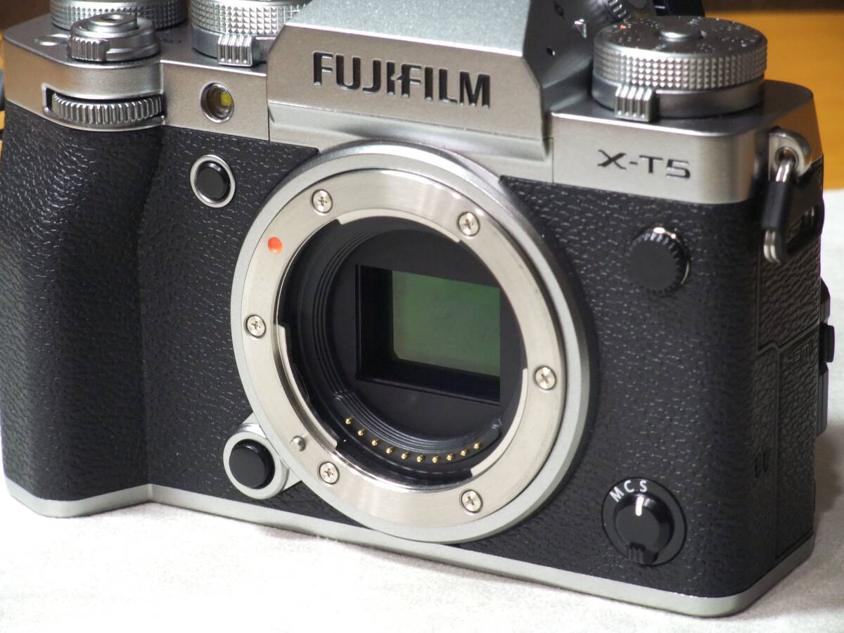 FUJIFILM シルバー X-T5 | - Fujifilm X-T5ミラーレスデジタルカメラ 
