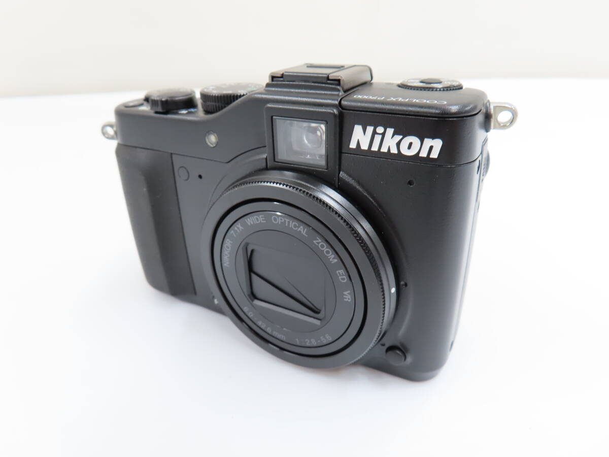 Nikon ニコン Coolpix P7000