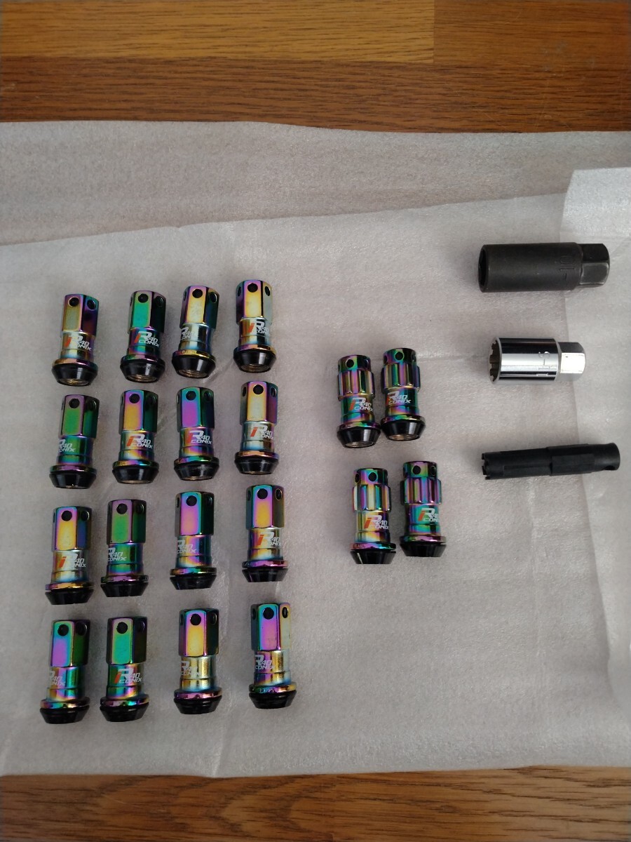 協永産業KicsレーシングコンポジットR40アイコニックスＭ12×P1.25 20個ナット16P+ロックナット4P樹脂製キャップ　各アダプター　中古良品