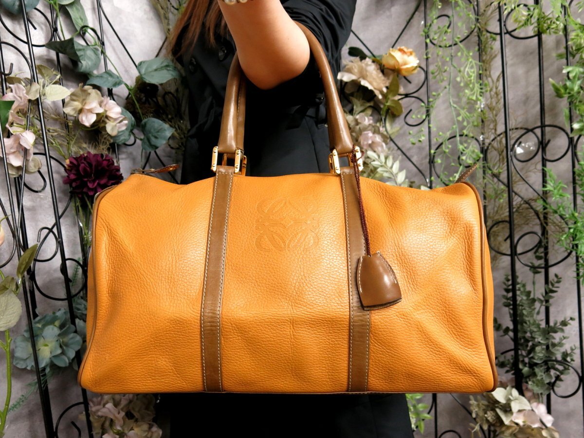 LOEWE ロエベアナグラムボストンバッグ大容量トートレザー