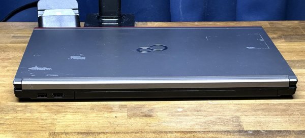中古パソコン 富士通 LIFEBOOK E756⁄M Windows11 Pro Core i5