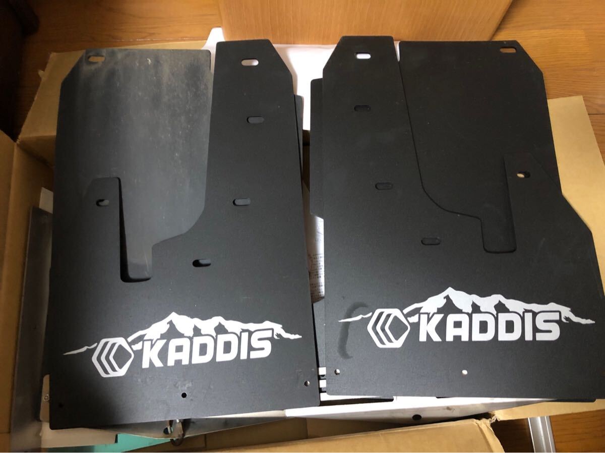 マッドフラップ デリカD5 デリカ 中期 CV1W 旧ロゴ デリカD5 cv1w 後期型　ロードハウスカディス　マッドフラップ　 泥除け　1スタ マッドガード