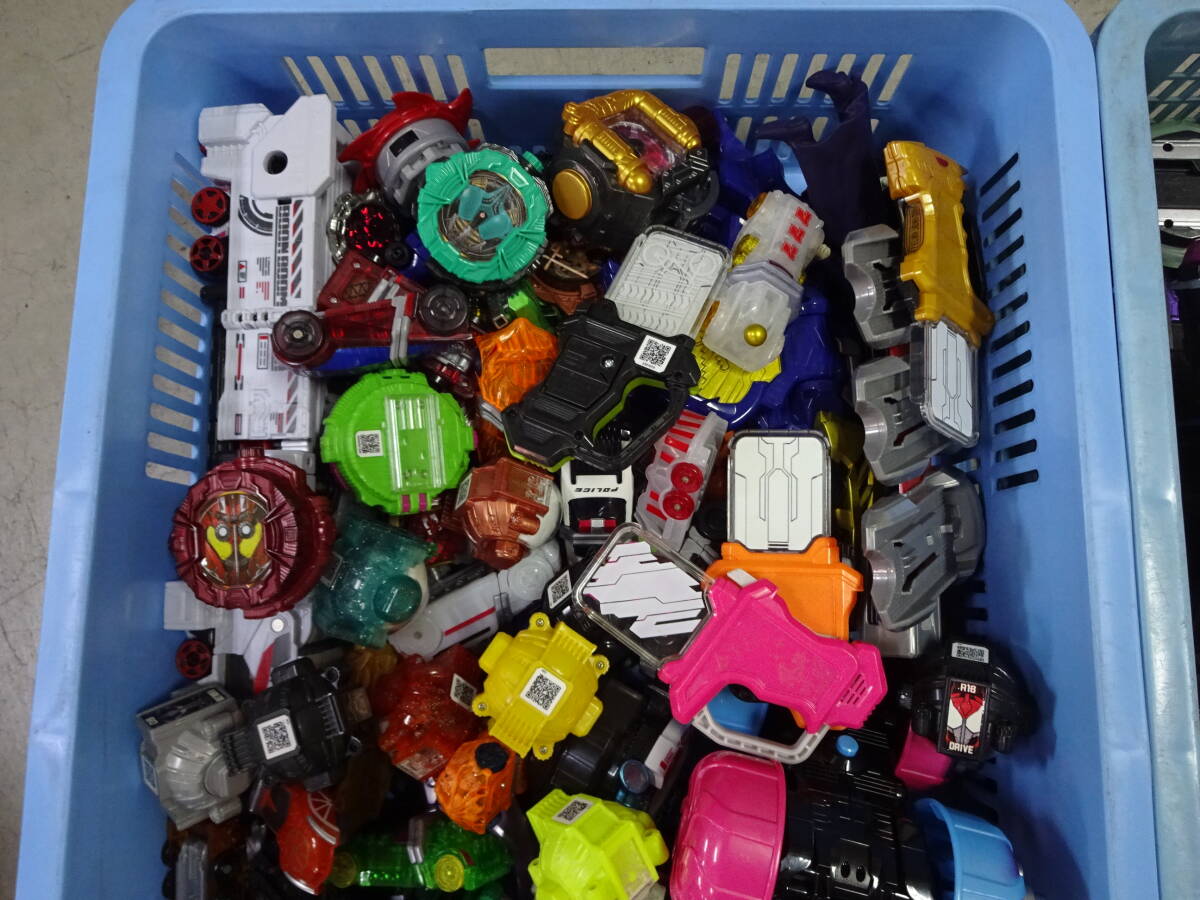 ジャンク品 おもちゃ 特撮 カラー№LC9X ディープブラック ガラクタ 098