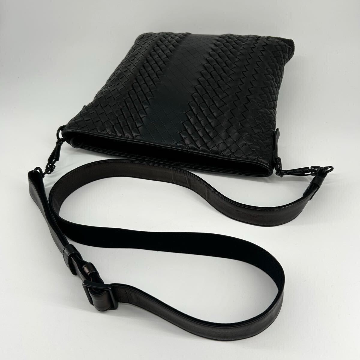 極美品】BOTTEGA VENETA ボッテガヴェネタ ショルダーバッグ イントレ 