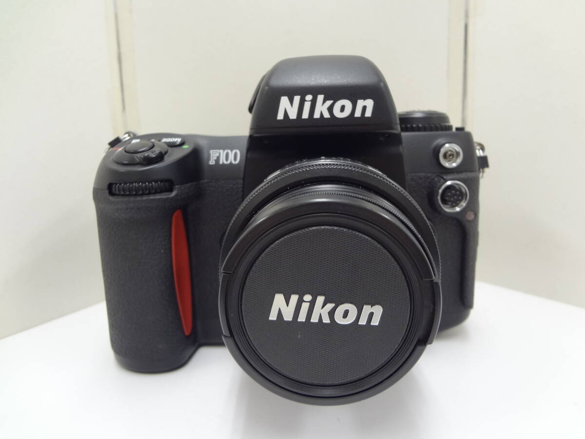 Nikon 24mm NIKKOR AF-S | ED AF Nikkor Lens F100 1:3.3-4.5 35-70mm