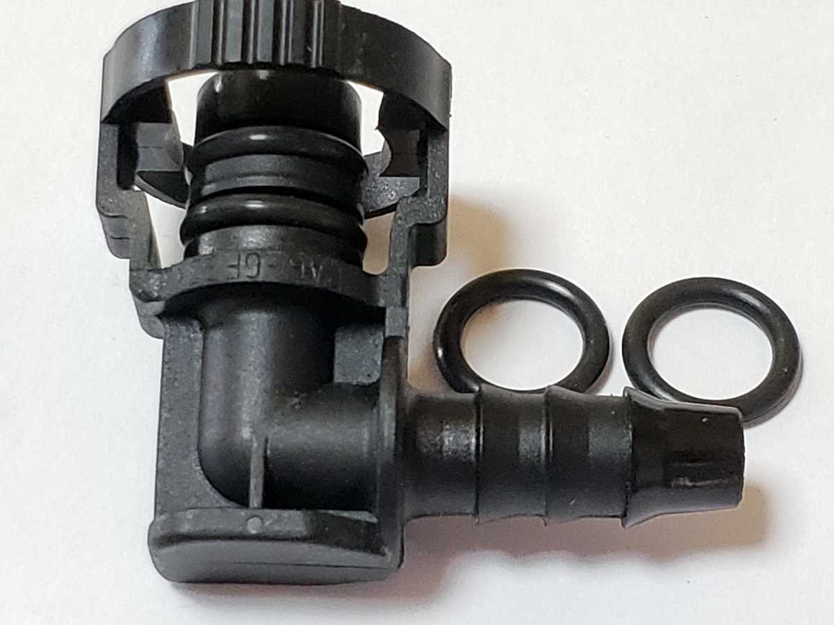 DUCATI フューエルホース　クィックカプラー　クィックコネクター　１セット２個入(81440101A類似品)　S4RS.S2R.1098.1198等に_2