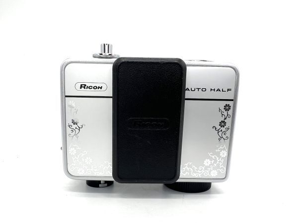 AUTO RICOH リコー HALF オートハーフ E – (ボーダーRed) ハーフカメラ