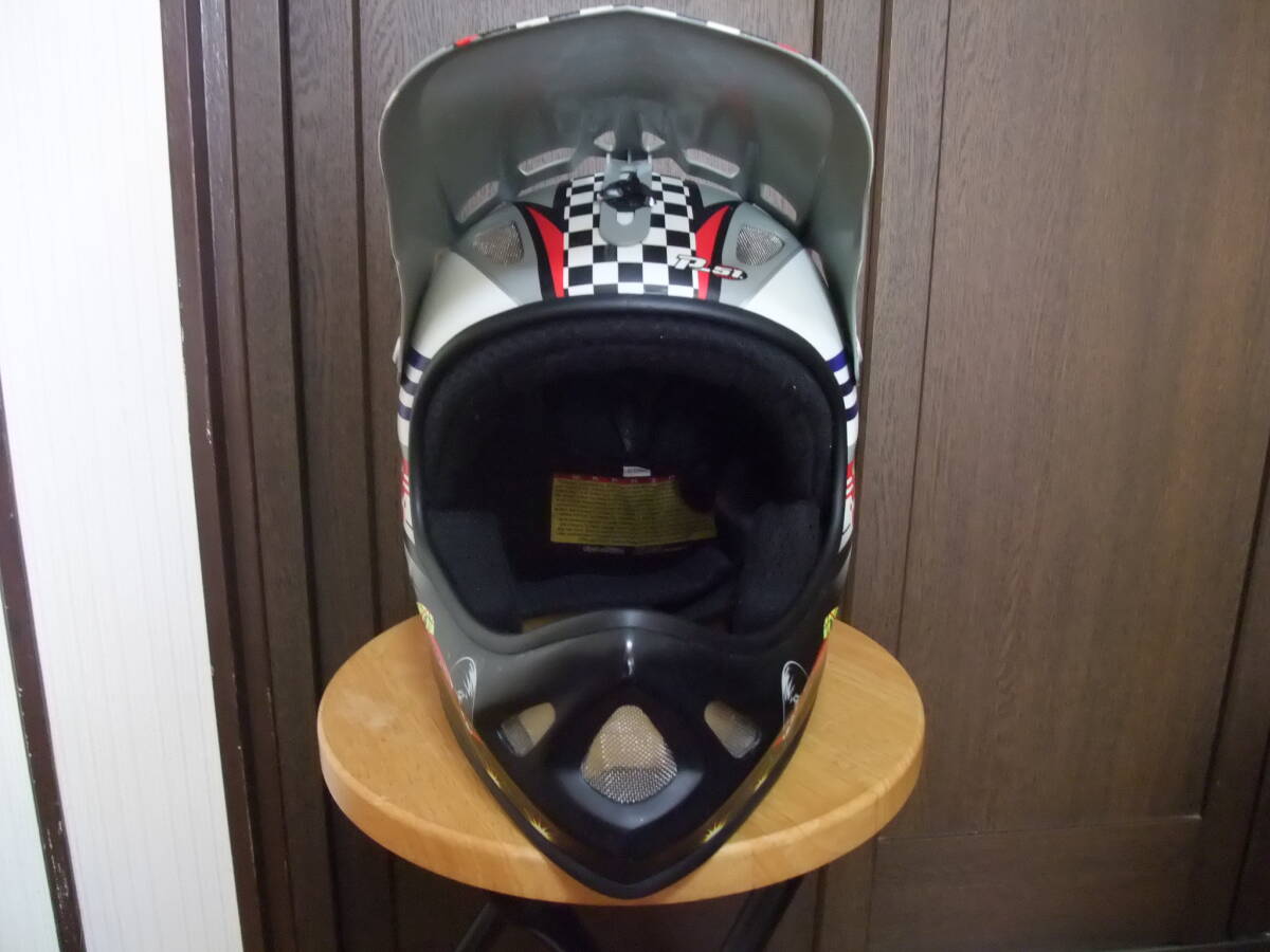 美品Troy Lee Designs トロイリーデザイン D2 ヘルメット M/L 