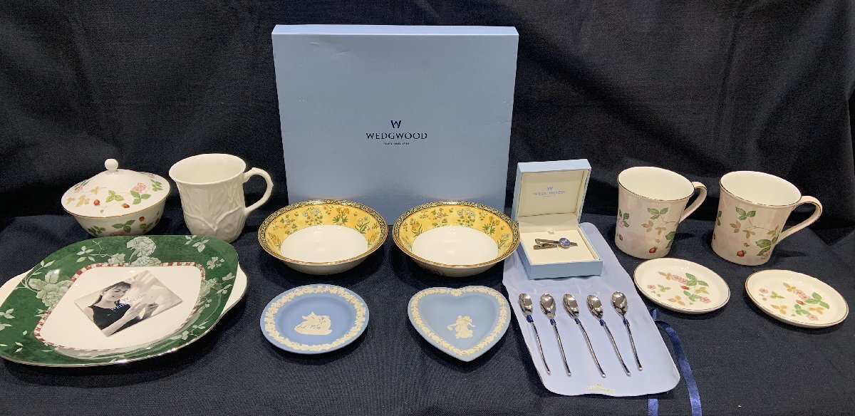 10四MI□11007D】1円スタート☆ウェッジウッド☆WEDGWOOD☆プレート 