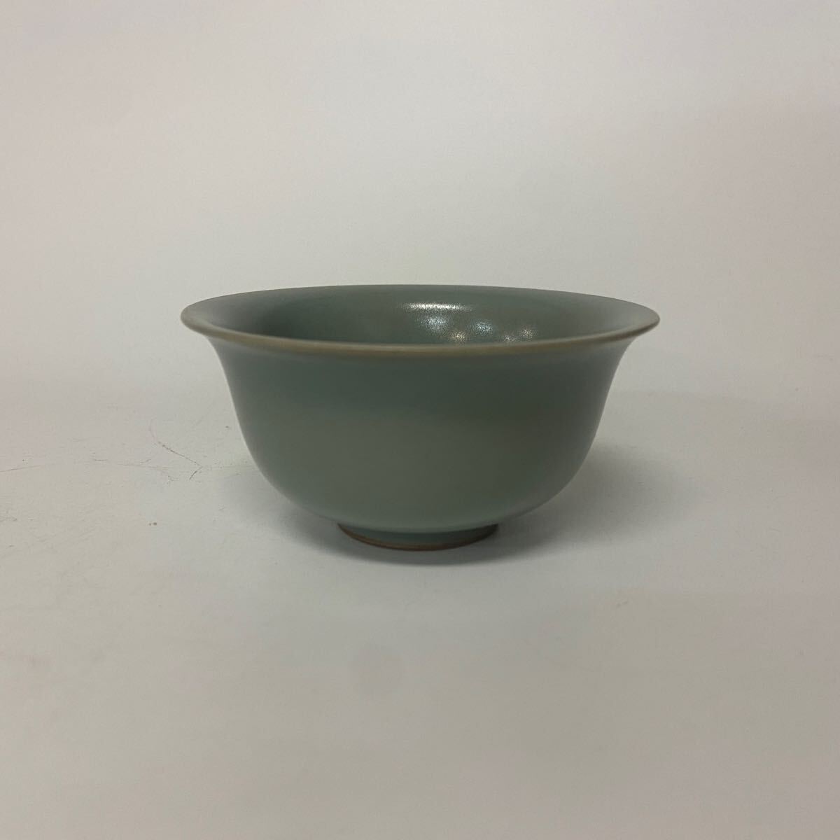 萬藏】茶道具 台湾 暁芳窯 曉芳窯 汝窯 青磁 お湯呑み 酒盃 酒器 ぐい呑
